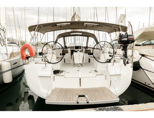 Sun Odyssey 519