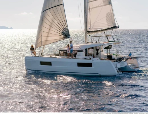 Lagoon 40