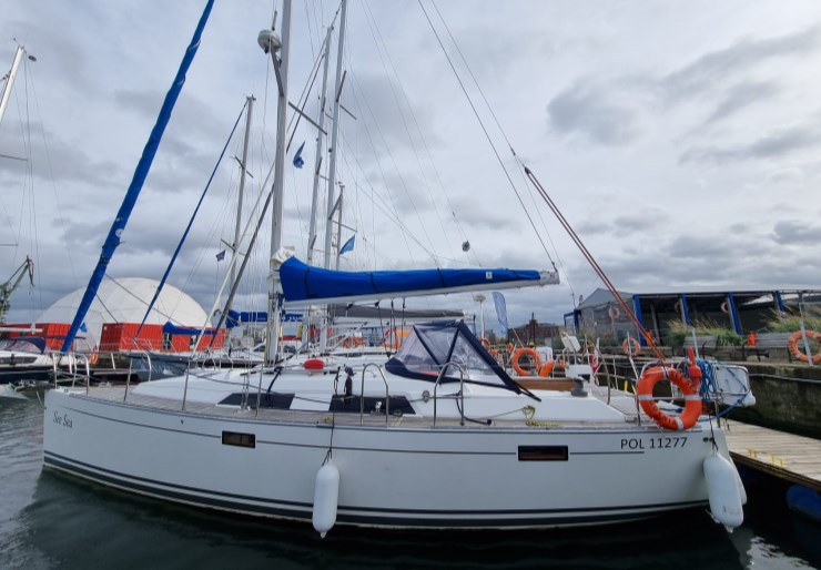Hanse 350  | See Sea