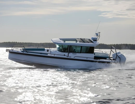 Axopar 28 Cabin