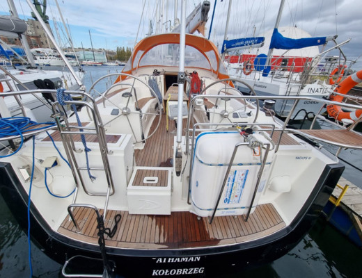 Delphia 47