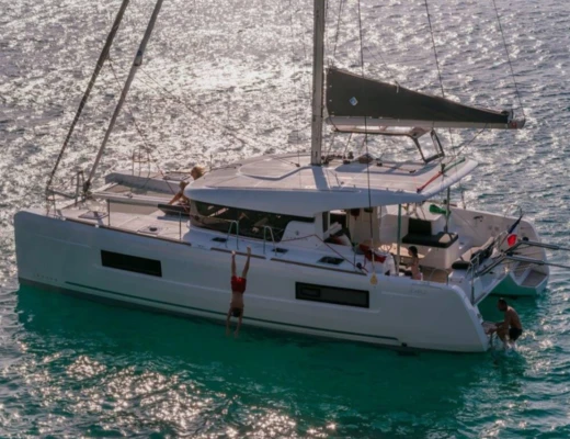 Lagoon 40