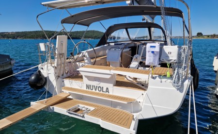 Hanse 410