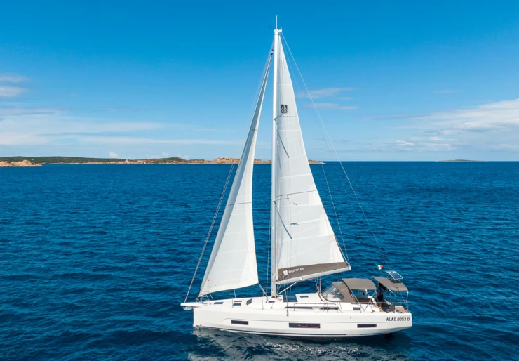 Dufour 470 GL Cannigione | Dione - Water maker, Solar Panel