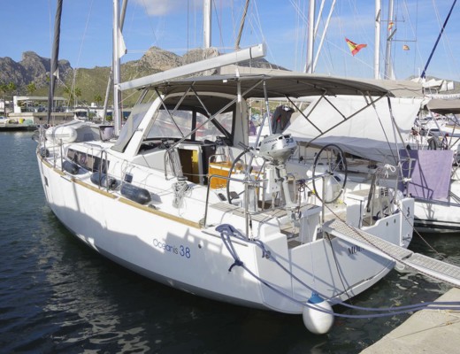 Oceanis 38