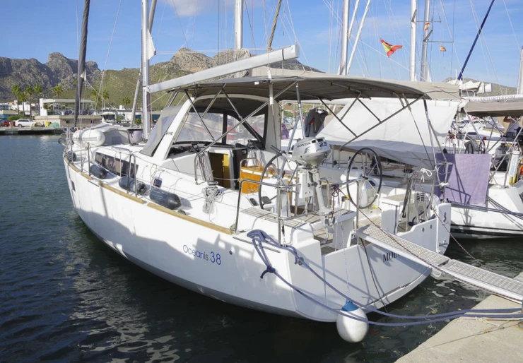 Oceanis 38 Puerto Pollensa | MOIN