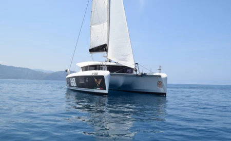 Lagoon 42