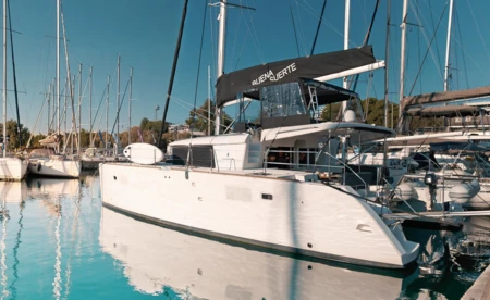 Lagoon 450 F