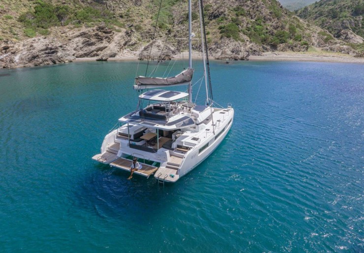 Lagoon 51 Lefkas harbour | ARANEL (VIP EQUIPPED, Generator, Air-condition, Watermaker, tenderlift / bating platform, 2 SUP)