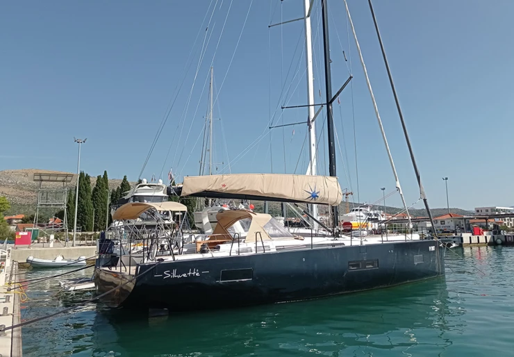 First Yacht 53 Primosten - Marina Kremik | Silhuette