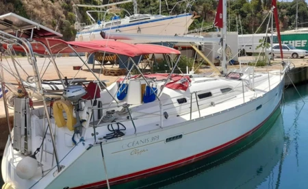 Oceanis 393