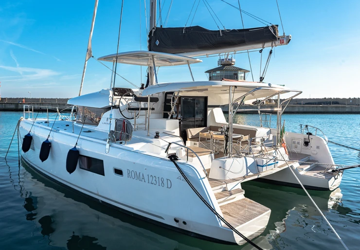 Lagoon 42 Cagliari | Beatrix