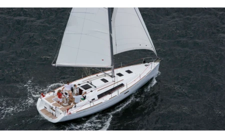 Oceanis 34