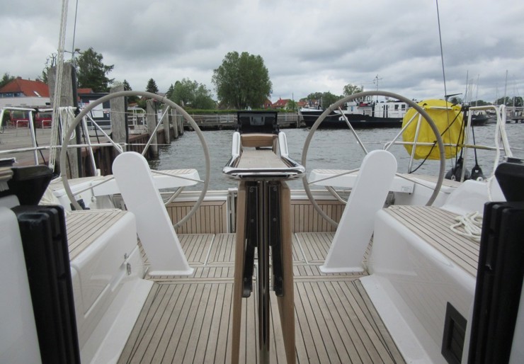 Hanse 388 Saltsjö Pir Marina - Saltsjöbaden | FIFTEEN
