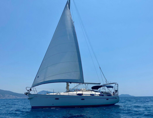 Bavaria 42