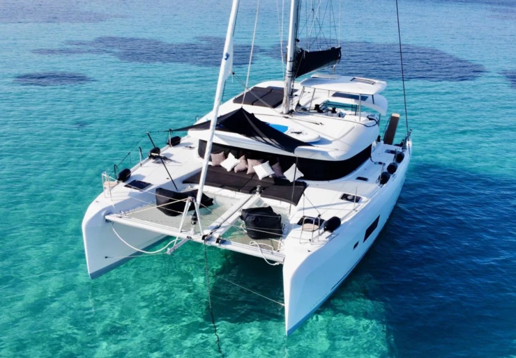 Lagoon 42 Porto di Paros | Karla