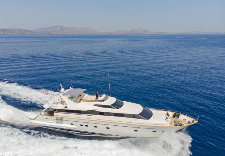 Falcon 92 Mykonos | Illya F