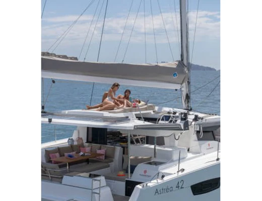 Astrea 42