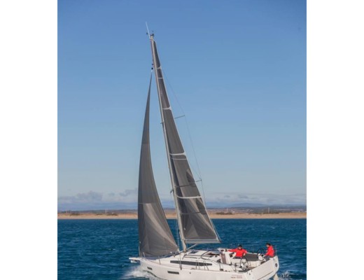 Sun Odyssey 380