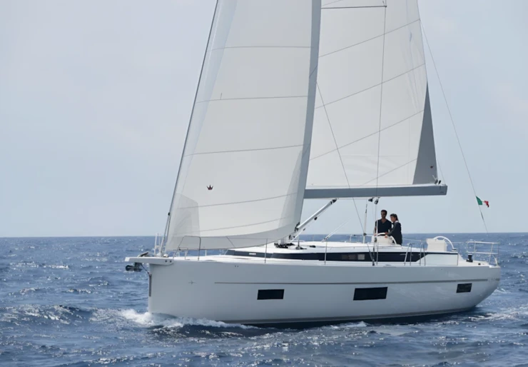 Bavaria C50 Holiday Hafen von Göcek | B-Line