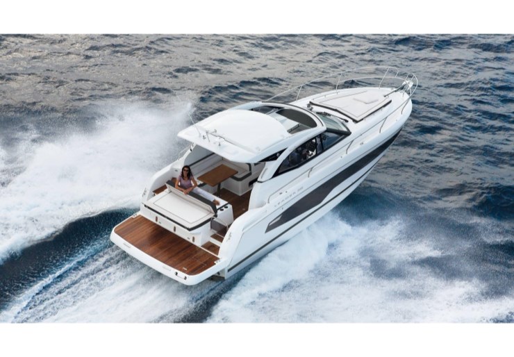 Leader 36 Pozzuoli | Partenope