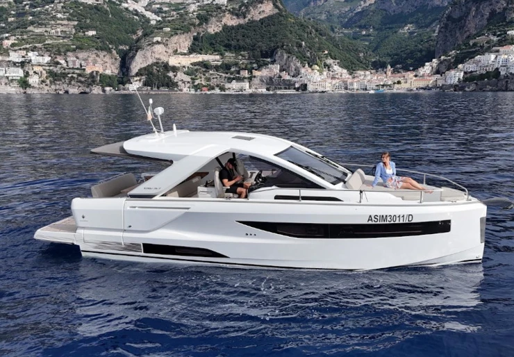 Jeanneau DB 37 Pozzuoli | The Beginning