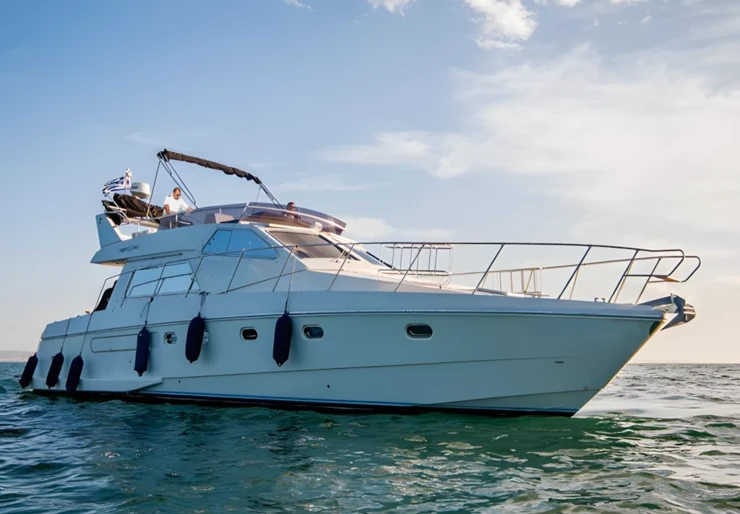 Ferreti 47 Fly Mykonos | Ferretti 47