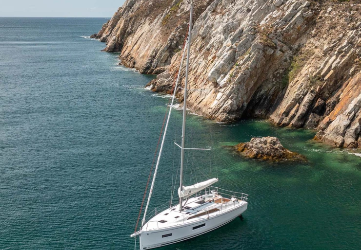 Oceanis 37.1 Nikiana | Mercator