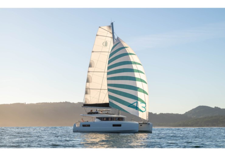Lagoon 43 Alimos Kalamaki | HASHTAG (Αir condition, generator, water maker, 2 SUP free of charge)