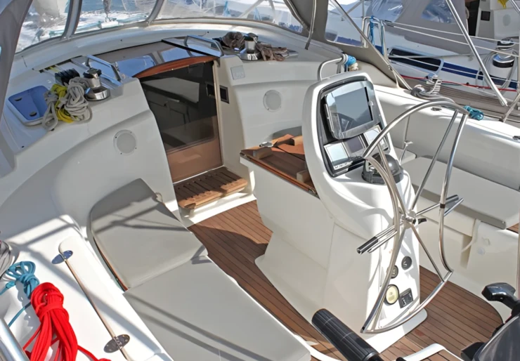 Bavaria 39 Cruiser Marina Gouvia | Xenia
