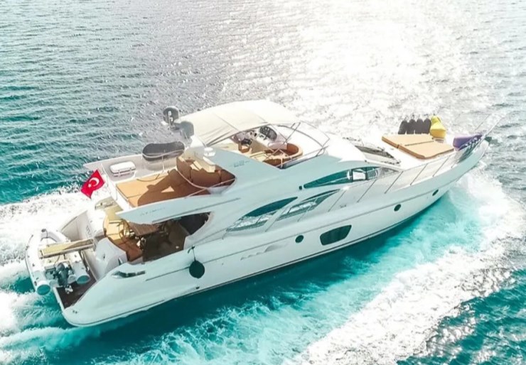 Azimut 62 Fly Marina Skopea | Efe 01