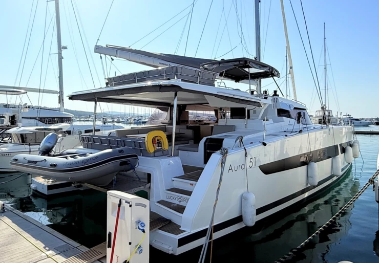 Aura 51 Marina Dalmacija | LUCKY FOX