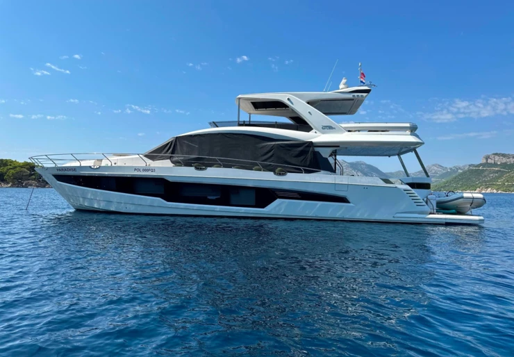 Galeon 680 Fly Marina Frapa | PARADISE