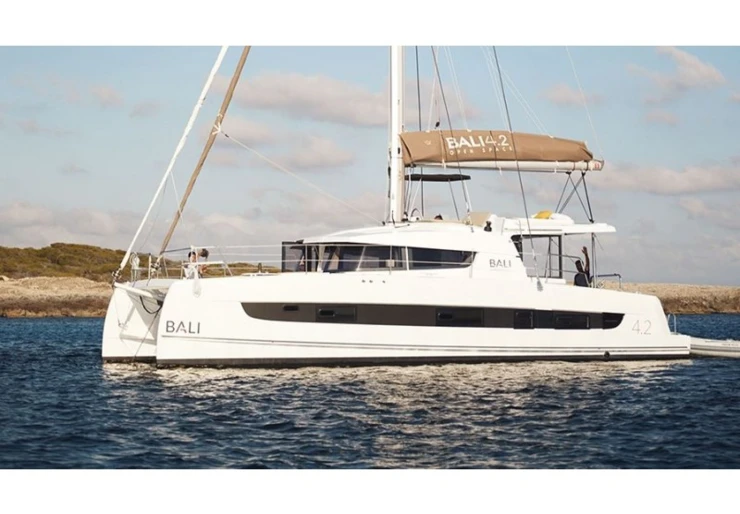 Bali 4.2 Port de Hyères | FIMA