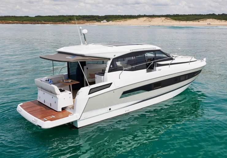 Jeanneau NC 37 Novigrad | Black Pearl