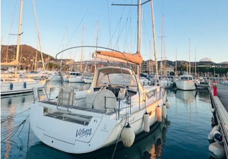 Oceanis 41 Bocca di Magra | Vittoria