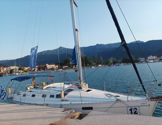 Oceanis 37
