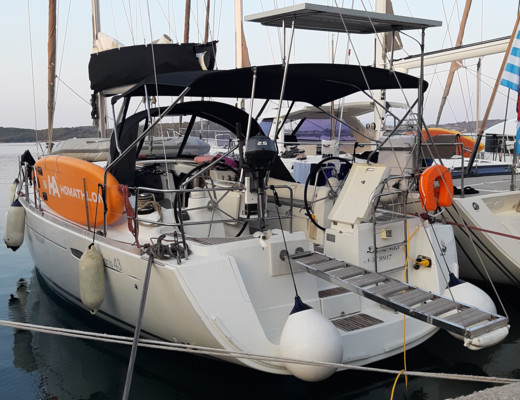 Oceanis 43