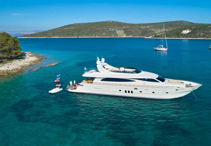 Canados 86 ACI Marina | Karisma