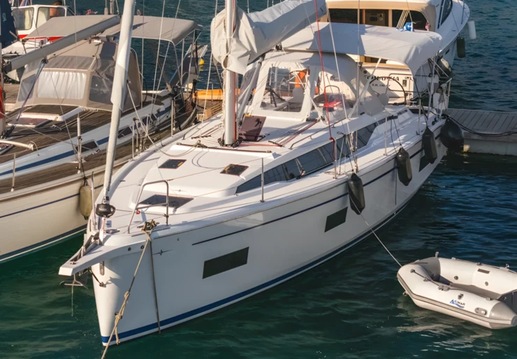 Bavaria C38 Kiato | Ithakiss