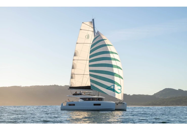 Lagoon 43 Cala dei Sardi | Olandese Volante