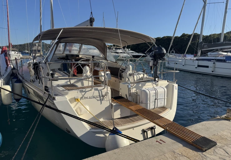 Delphia 47 Marina Frapa | Team Adventure