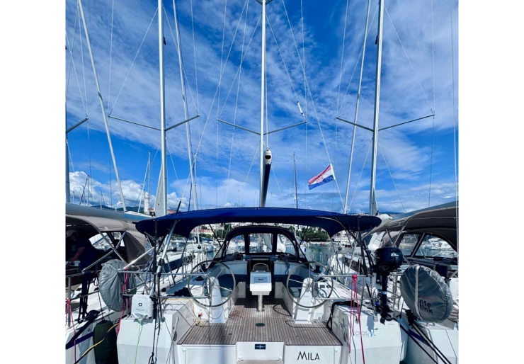 Bavaria C38 Novi Vinodolski - Marina Novi | Mila