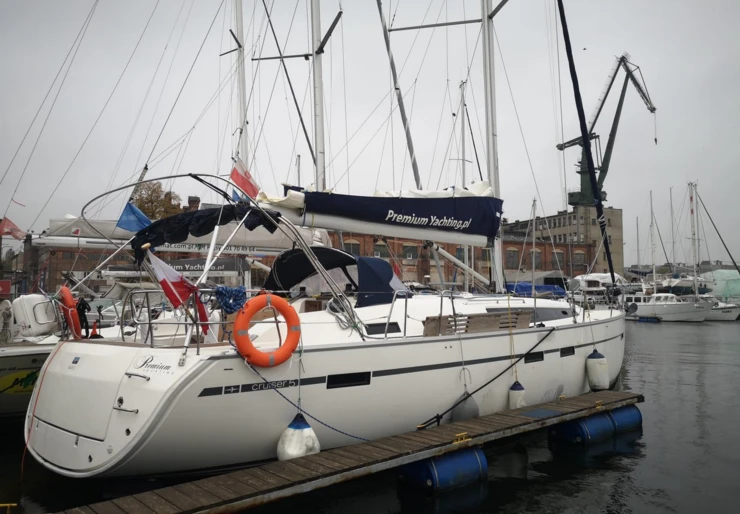 Bavaria Cruiser 51 Stockholm harbour | Lippi