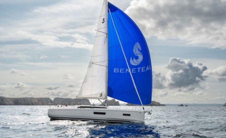 Oceanis 37.1