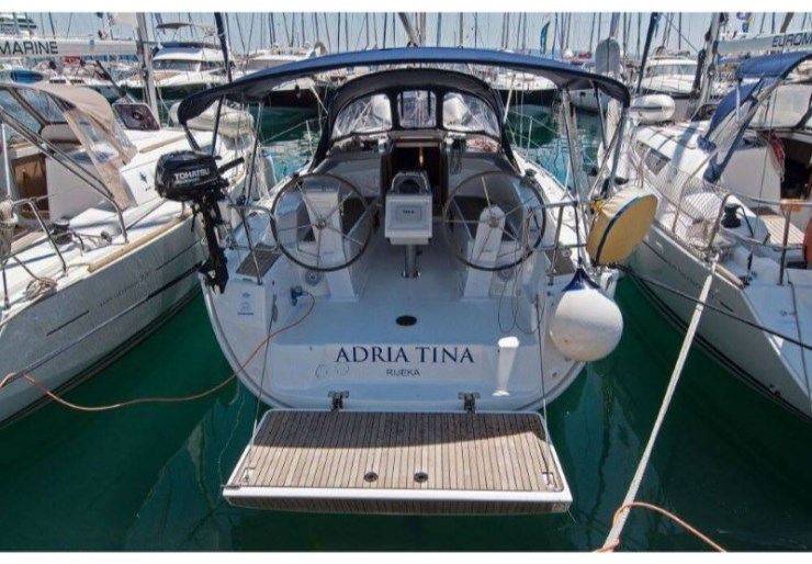 Bavaria Cruiser 34 ACI Marina | Adria Tina