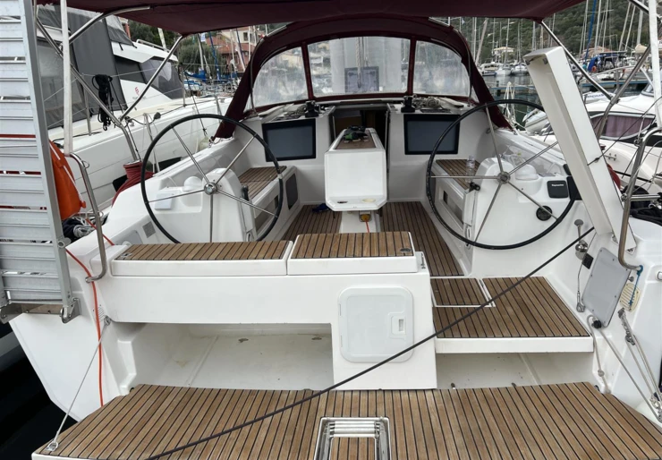 Dufour 412 GL Puerto de Lefkas | AINA