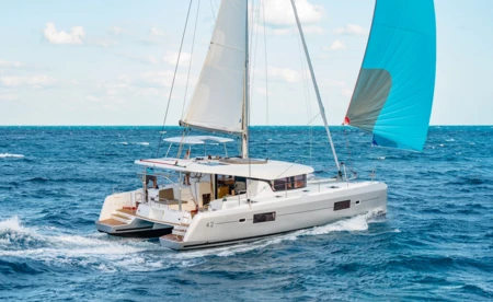 Lagoon 42