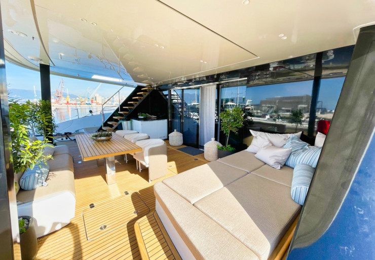 Sunreef 80 Marina Kastela | HONEYBIRD