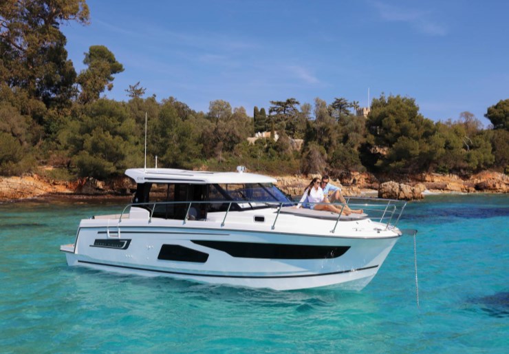 Merry Fisher 1095 Pozzuoli | Hera II